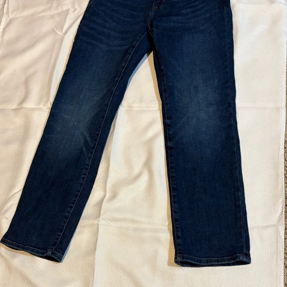 Aeropostale Men's Deep Indigo Straight Jeans  28x28